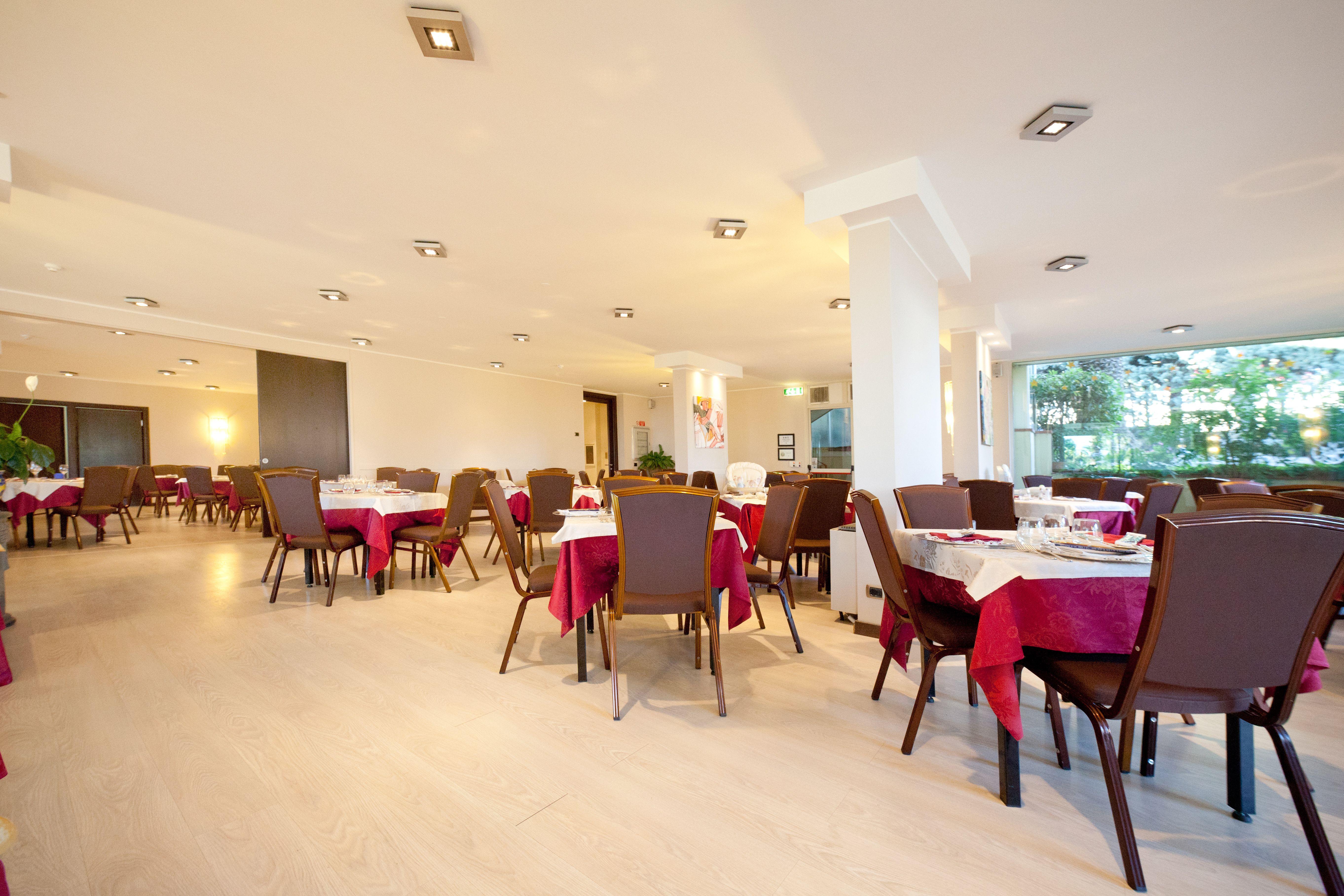 Nyala Suite Hotel Sanremo Eksteriør billede