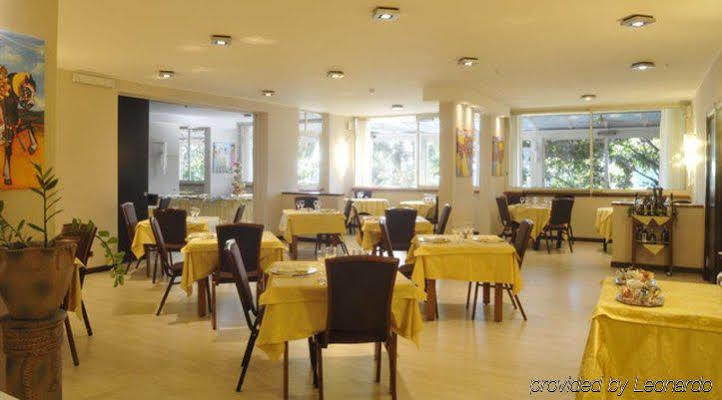 Nyala Suite Hotel Sanremo Restaurant billede