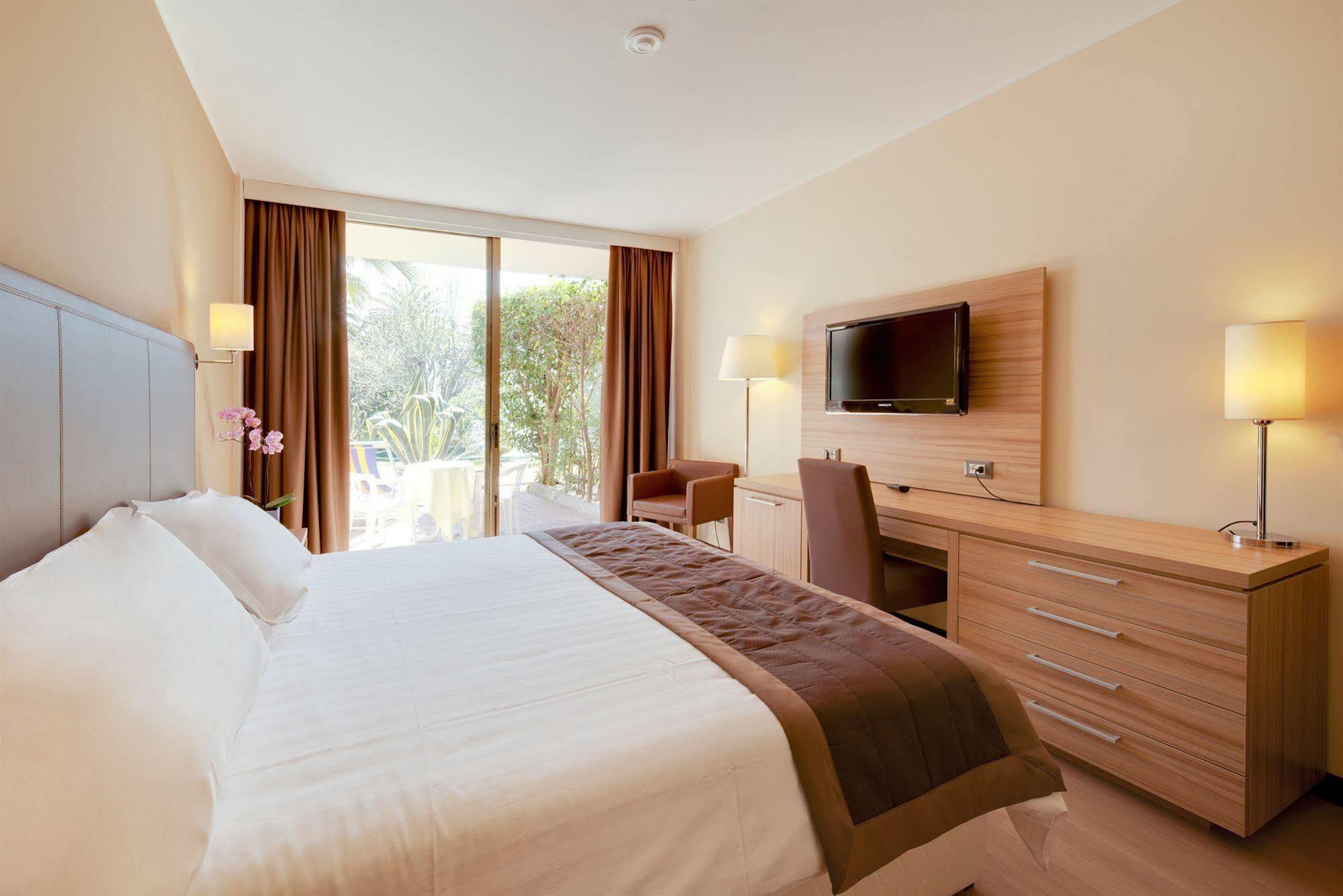 Nyala Suite Hotel Sanremo Eksteriør billede